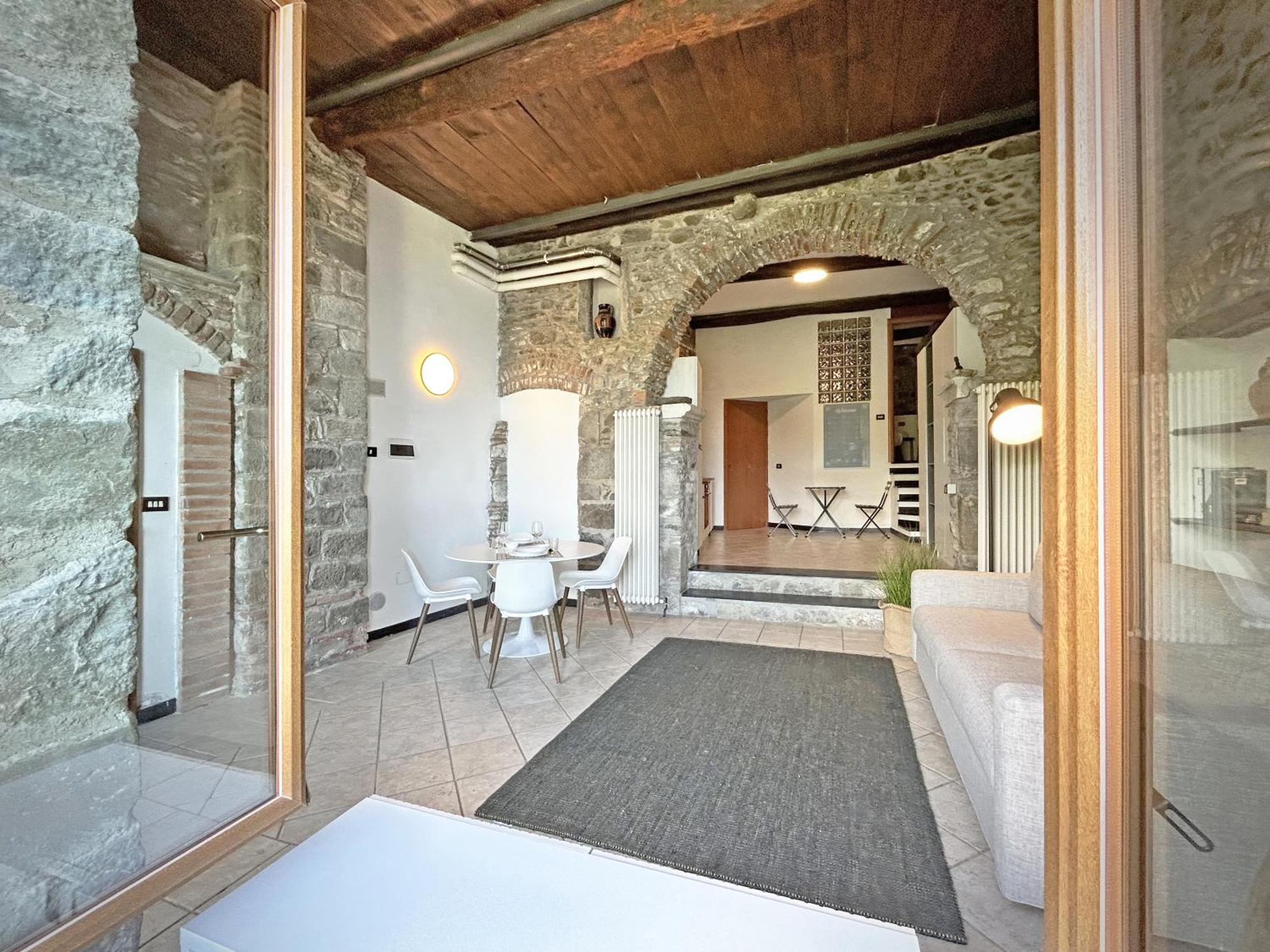 Pietra Azzurra, Newly Renovated Apartment Корниглия Екстериор снимка